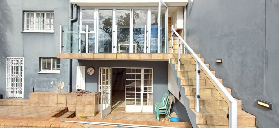 3 Bedroom Property for Sale in Nahoon Valley Park Eastern Cape